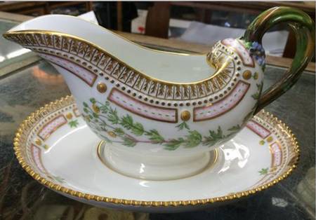 Flora Danica (1790 To 1960) Sauce Boat & Fixed Stand-Potentilla argentea L.