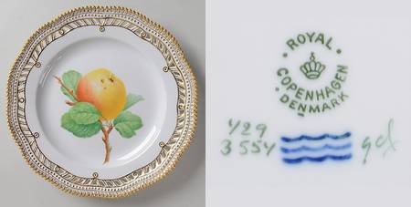 Flora Danica (1790 To 1960) 9" Pierced Luncheon Plate/Fruit Stand-Apple