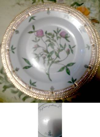 Flora Danica (1790 To 1960) Dinner Plate-Trifolum pratense L.