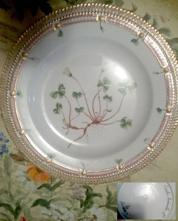 Flora Danica (1790 To 1960) Dinner Plate-Oxalis Acetosella L.