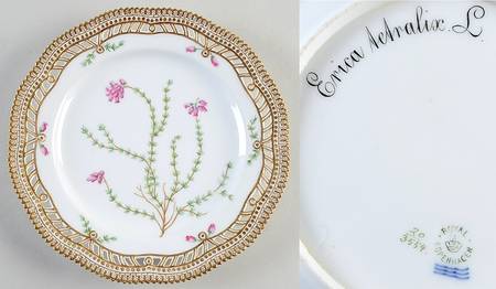Flora Danica (1790 To 1960) 9" Pierced Luncheon Plate/Fruit Std-Erica Actralix