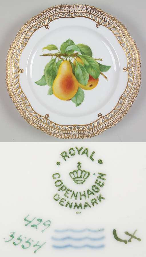 Flora Danica (1790 To 1960) 9" Pierced Luncheon Plate/Fruit Stand-Pears (2)