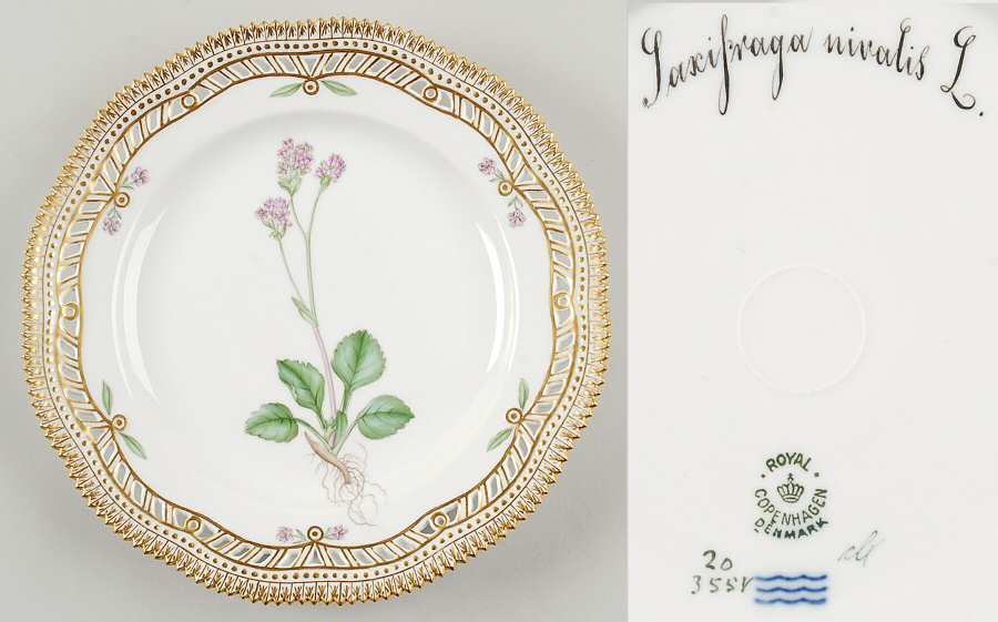 Flora Danica (1790 To 1960) 9" Pierced Luncheon Plate/Fruit Std-Saxifraga niva
