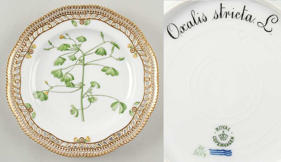Flora Danica (1790 To 1960) 9" Pierced Luncheon Plate/Fruit Std-Oxalis stricta