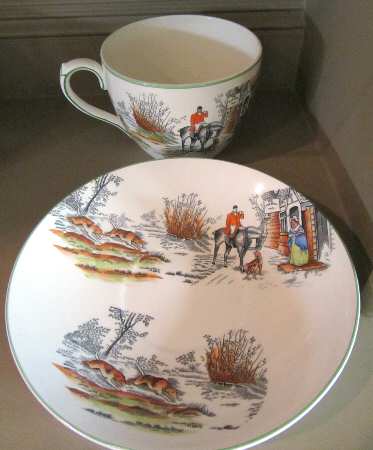 ROC221 Flat Cup & Saucer Set