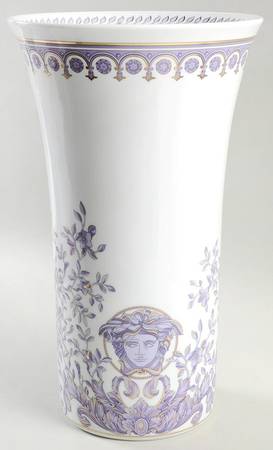 Le Grand Divertissement 13" Vase