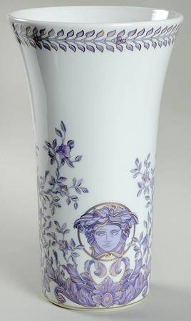 Le Grand Divertissement 10" Vase