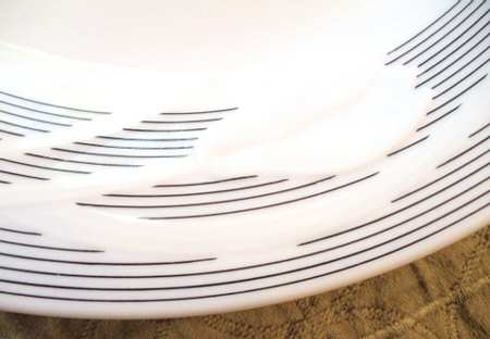 La Tulipe Noir Dinner Plate