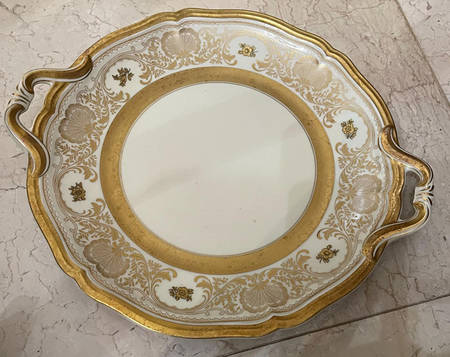 R2249 Handled Cake Plate