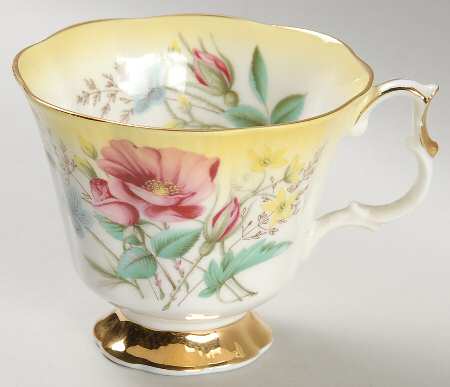 4376 Footed Cup
