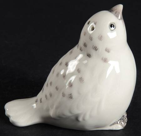 Edie Rose Hydrangea Collection Figural Salt Shaker