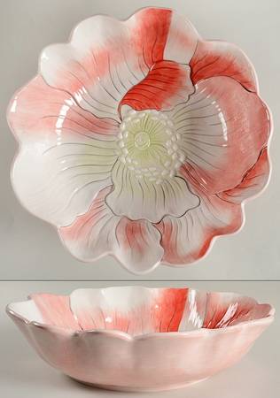 Edie Rose Hydrangea Collection 15" Sculpted Round Serving Bowl