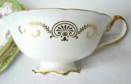 N6983 Footed Cup