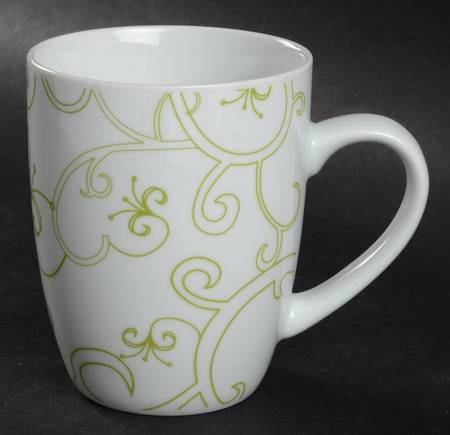 Curly Q Green Mug