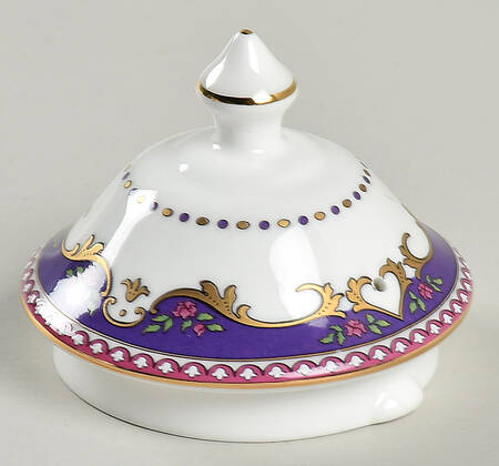 Queen Victoria Lid for Teapot