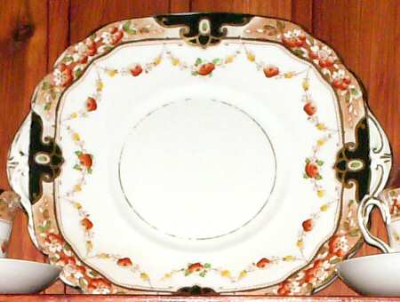 3833 Square Handled Cake Plate
