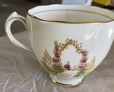 8504 Footed Cup