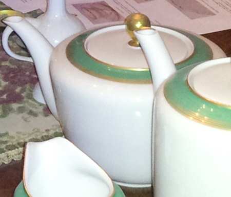 3446 Teapot & Lid