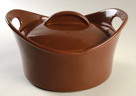 Double Ridge Cocoa Brown 2.75 Qt Round Covered Casserole