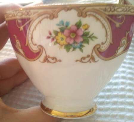 Lady Hamilton Footed Cup