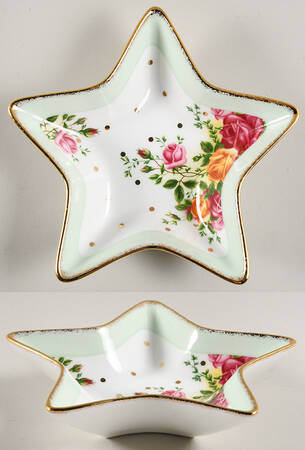 Old Country Roses (Christmas Tree) 5" Star Shaped Bowl