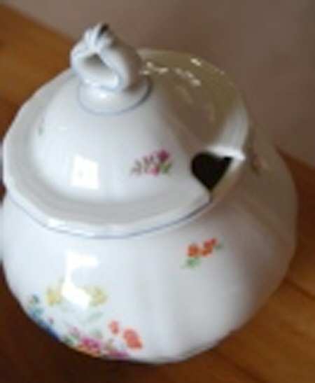 R2719 Sugar Bowl & Lid