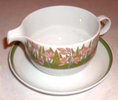 Bouquet Gravy Boat & Underplate