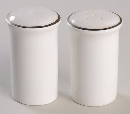 RD338 by Royal Doulton