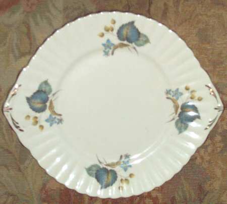 RST202 Handled Cake Plate