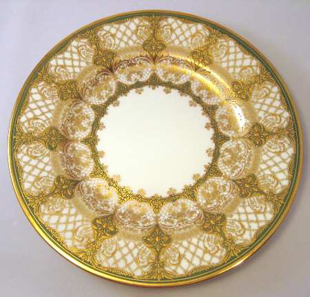 V299 by Royal Doulton