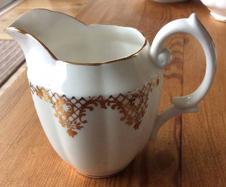 926 Creamer
