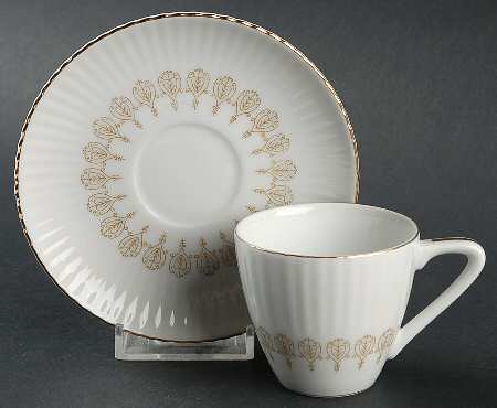 RYV4 Flat Demitasse Cup & Saucer Set