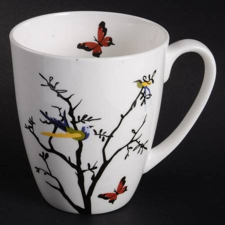Nora (Bone) Mug