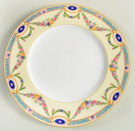 C2537 Dinner Plate