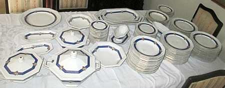 R2752 Tureen &  Lid