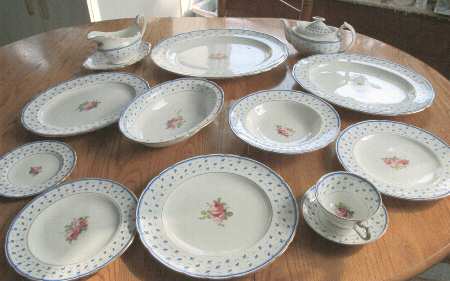 A324 14" Oval Serving Platter