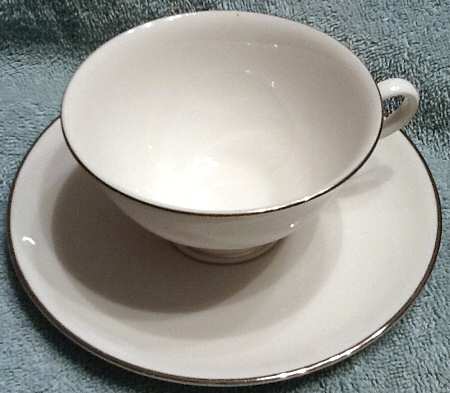 RTS2 Footed Cup & Saucer Set