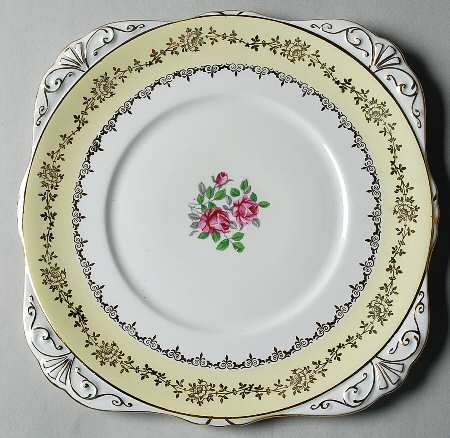 RGR134 Square Luncheon Plate