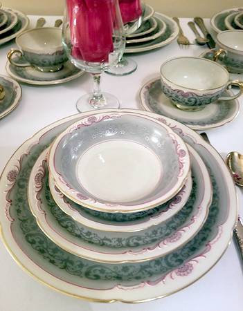 ROT319 Rim Fruit/Dessert (Sauce) Bowl