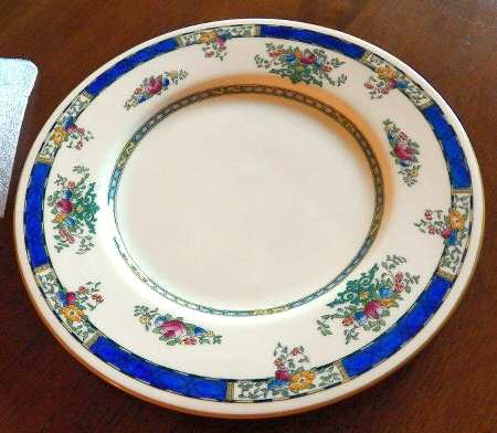 H2875 by Royal Doulton