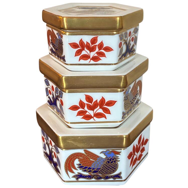 A1299 Trinket Box with Lid