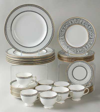 Estate Sets-China 40 Pc Set (8 5 Pc Place Settings)