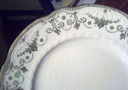 Josephine (Green, Scalloped, Gold Trim) by Royal Doulton