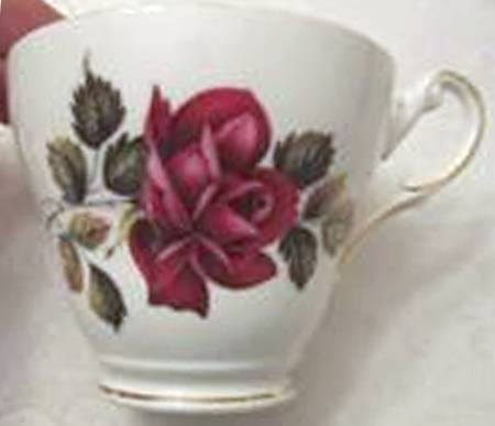 RE54 Footed Cup