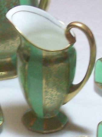 H3924 Creamer