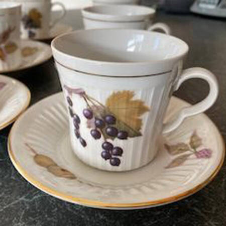 RWT12 Flat Cup & Saucer Set