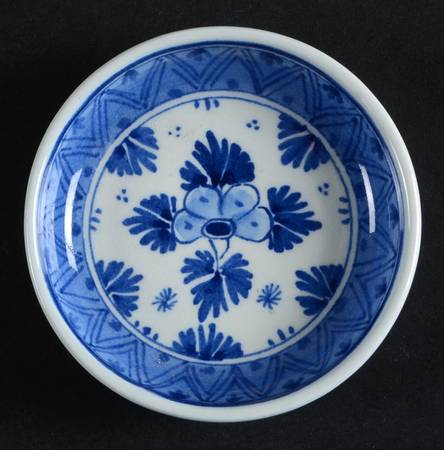 565 by Royal Delft
