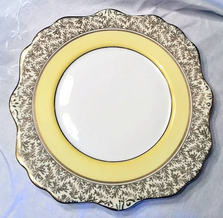 8206 Dinner Plate