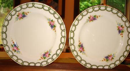 RD361 by Royal Doulton