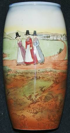 Welsh Ladies 7" Vase